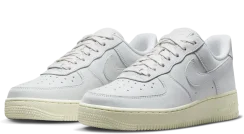 Nike Air Force 1 Low Summit White (W)
